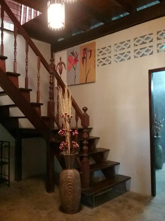 Sawang Guesthouse Ban Sawang Yai Esterno foto