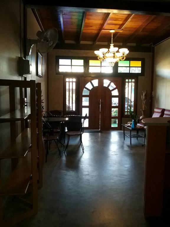 Sawang Guesthouse Ban Sawang Yai Esterno foto